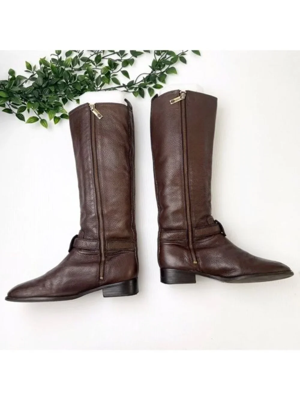 TORY BURCH Brown Leather Riding Boots with golden hardware logo strap 7.5